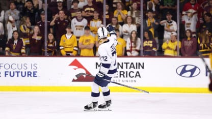 McKenna slaví první gól v NCAA