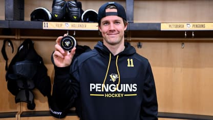 Filip Hållander Oliver Kapanen bland rookies som utmärkt sig tidigt