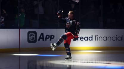 Cam Atkinson takes final lap for Columbus Blue Jackets