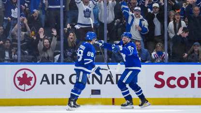 Matthews, Nylander i samarbete