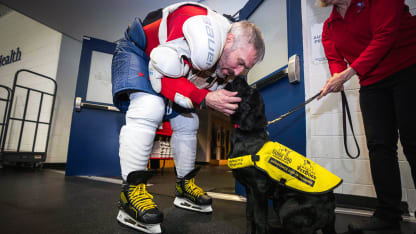 Alex Ovechkin meets service dog named after him 