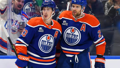 Oilers vs. Blackhawks (Nov. 1)