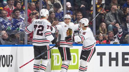 CHI@VAN: Mikheyev scores goal against Kevin Lankinen