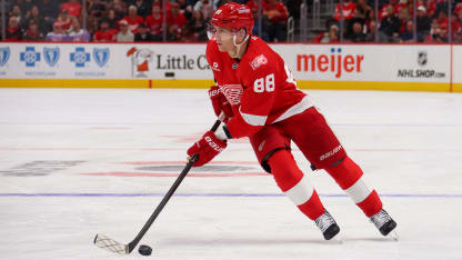 Patrick Kane practices for Detroit Red Wings continue chase for USA Olympic roster spot