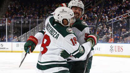 Hinostroza ohjaa avausmaalin