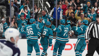 Smith vie Sharksin johtoon