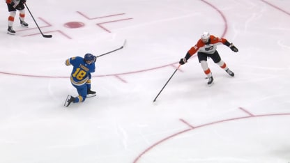 Thomas zips it in from his knee