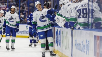 MacEachern with the tip-in