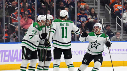 Bastian ampuu yläputken alle