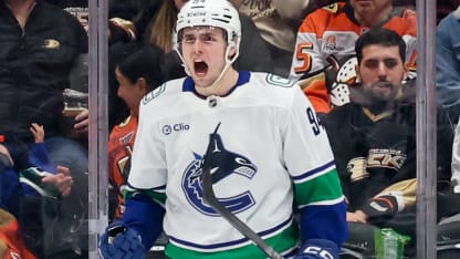 Karlsson tar hand om en retur