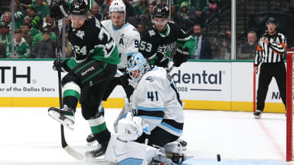 Hintz ohjaa Rantasen kudin sisään