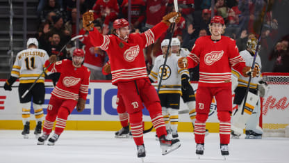 Boston Bruins Detroit Red Wings game recap December 2 2025