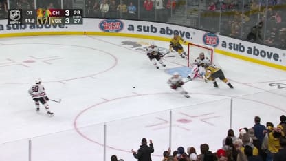 CHI@VGK: Knight with a great save against Noah Hanifin