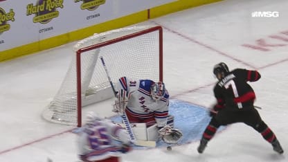 NYR@OTT: Shesterkin with a great save against Brady Tkachuk