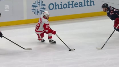 DET@CBJ: DeBrincat scores goal against Elvis Merzlikins