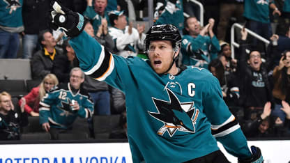Pavelski SJS celebrates goal