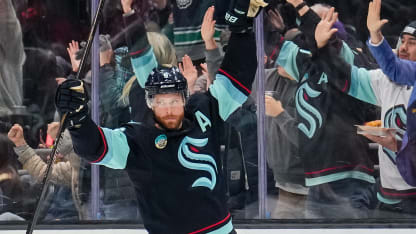 Larsson wires in a wrister