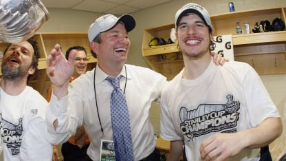 sidney-crosby-ray-shero-2009