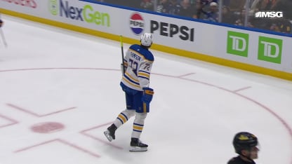 BUF@VAN: Thompson scores goal against Thatcher Demko