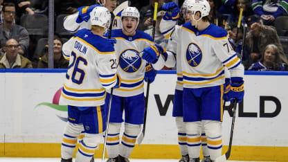 Benson zips one home for PPG