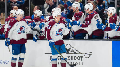 Lehkonen redirects opening goal