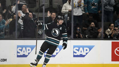 Toffoli tallies 300th career goal