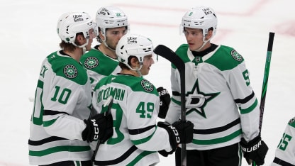 Hryckowian picks off the puck and scores