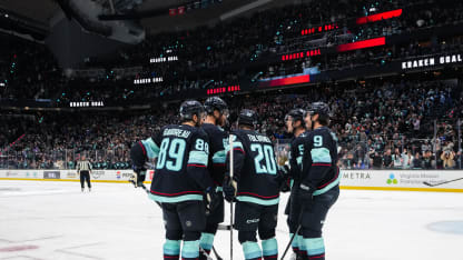 PHI@SEA: Tolvanen scores empty-net goal