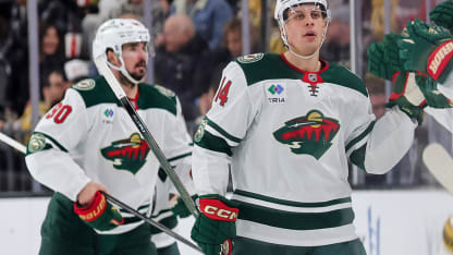 MIN@VGK: Eriksson Ek scores goal against Carter Hart