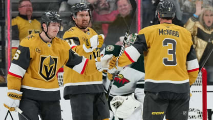 McNabb rings it in off the post