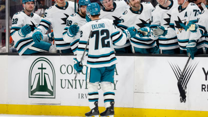 SJS@ANA: Eklund scores goal against Lukas Dostal