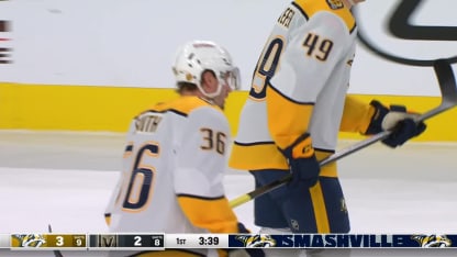 NSH@VGK: Smith scores goal against Akira Schmid