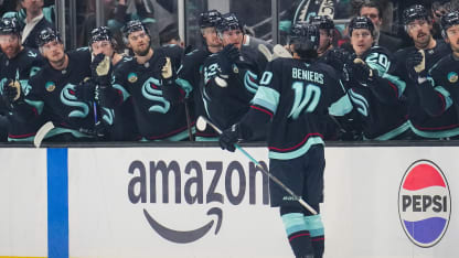 Beniers tips in game opener