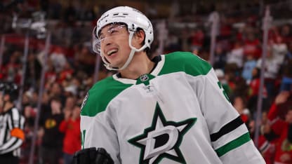 Robertson fires it in the backdoor