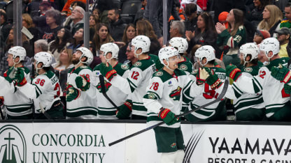 MIN@ANA: Sturm scores goal against Lukas Dostal