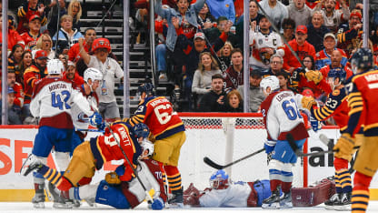 Bennett strikes first with backhand shot