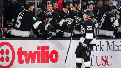 Fiala stochert ihn rein 