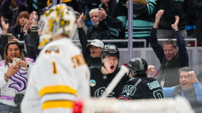 BOS@SEA: Kakko scores goal against Jeremy Swayman