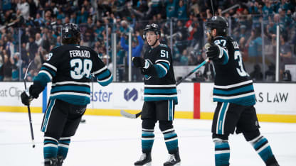 Mario Ferraro with a Goal vs. Columbus Blue Jackets