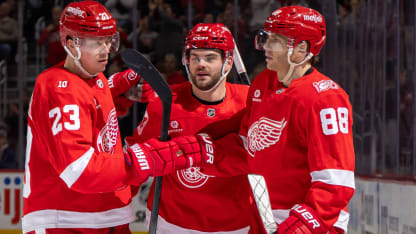 Red Wings Patrick Kane scores 500th NHL goal