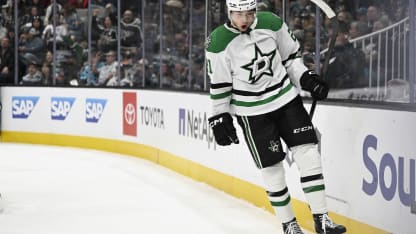 Robertson doubles the lead