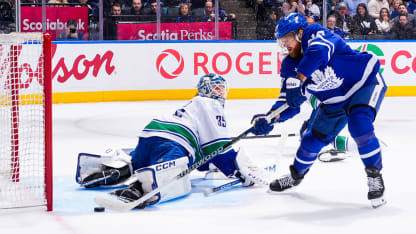 William Nylander return helps Maple Leafs continue rising in playoff race