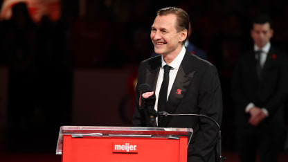 Sergei Fedorov Detroit Red Wings number retired