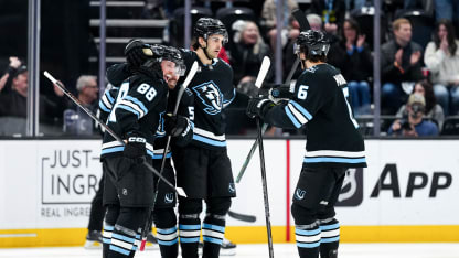 Schmidt drills it home