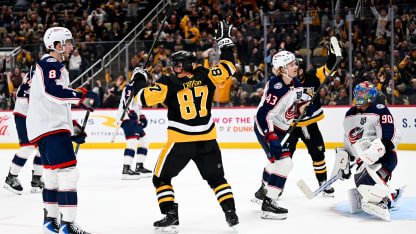 Crosby ties it late in the 3rd