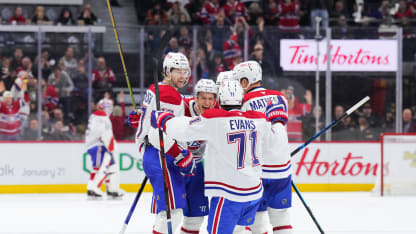 Carrier goes five-hole to tie it