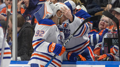 EDM@VAN: Podkolzin scores goal against Nikita Tolopilo