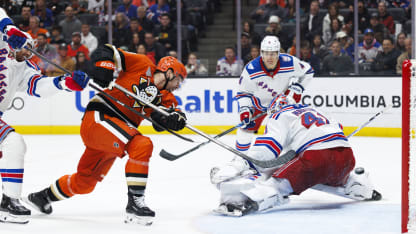 Viel cleans up in front