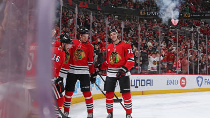 Dickinson breaks the ice