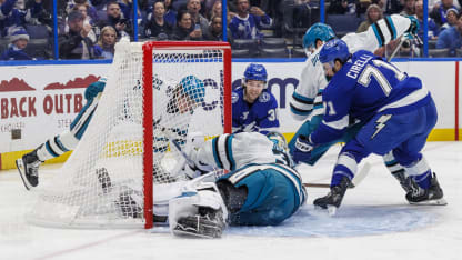 SJS@TBL: Cirelli scores goal against Yaroslav Askarov